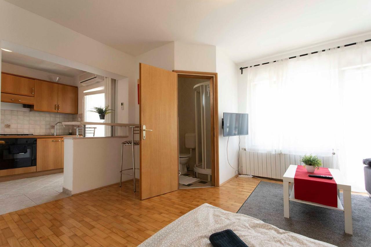 Studio Apartman Natali Zagreb Eksteriør bilde